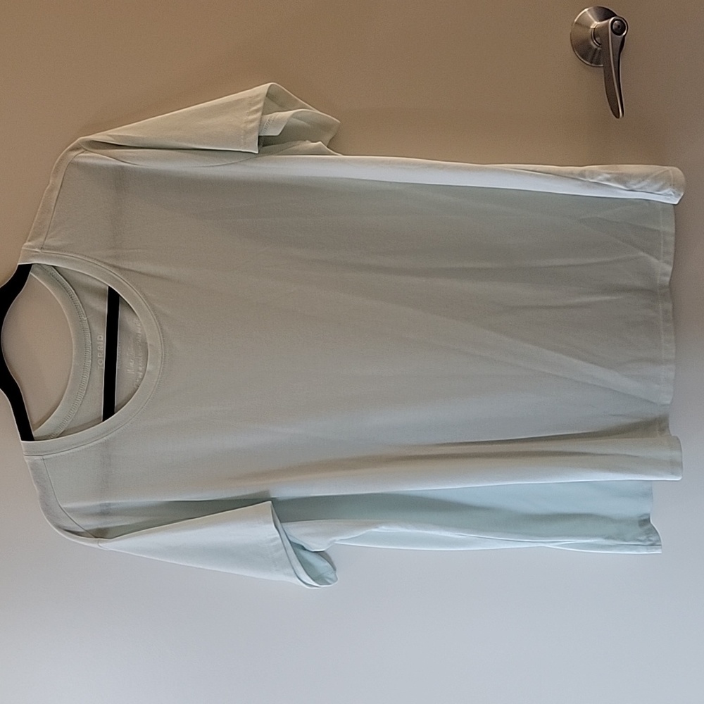 Torrid light green tee
